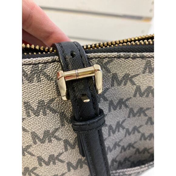 MICHAEL KORS, GRAY BLACK LEATHER SIGNATURE PRINT SHOULDER BAG - Picture 13 of 15